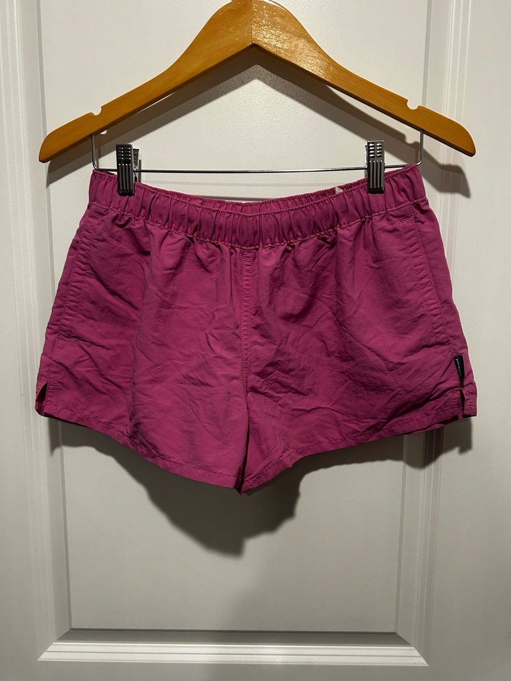 Patagonia Barely Baggies Sz M